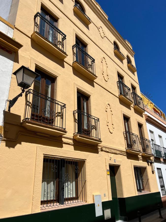 Casa De La Columna, Triana Apartment เซบีญา ภายนอก รูปภาพ