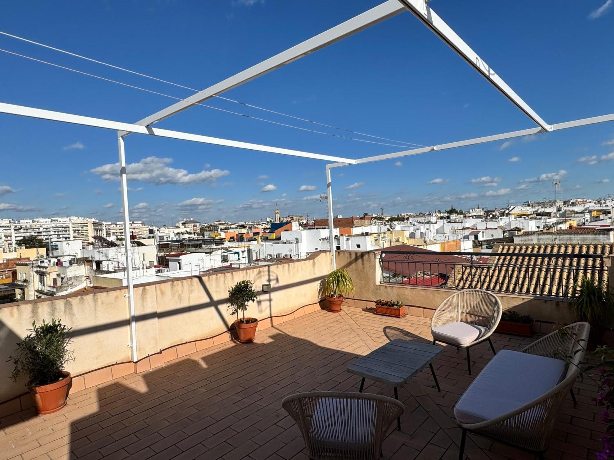 Casa De La Columna, Triana Apartment เซบีญา ภายนอก รูปภาพ
